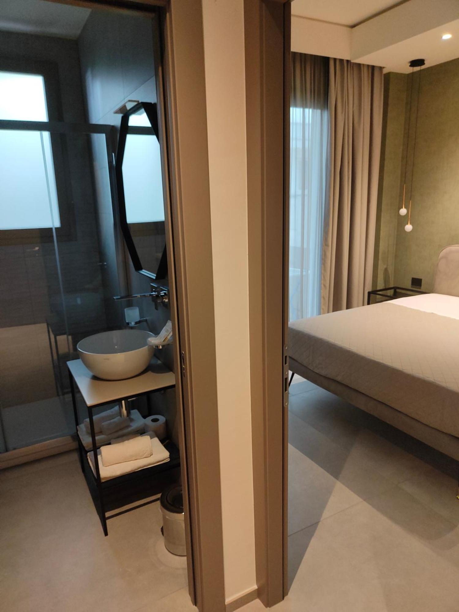 10 Catalani Rooms Порто-Чезарео Екстер'єр фото